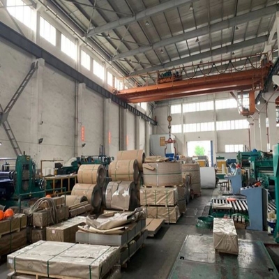 Chapa de aço laminada a quente, simples ou oleada Ss400 Q235B, de espessura 0,7 mm a 300 mm