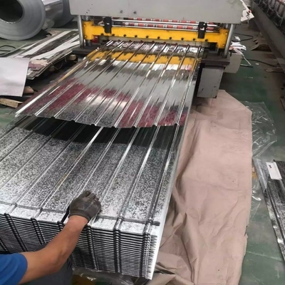 Folha de telhado de aço galvanizado AISI ASTM DIN Z40g Z275g Z350g Aluzinc Az150 Dx51d Personalização de placa isolada