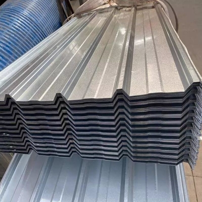 Folha de telhado de metal ondulado revestida de zinco galvanizada 26 28 Gauge Gi Bwg30 Bwg32 G90 G60