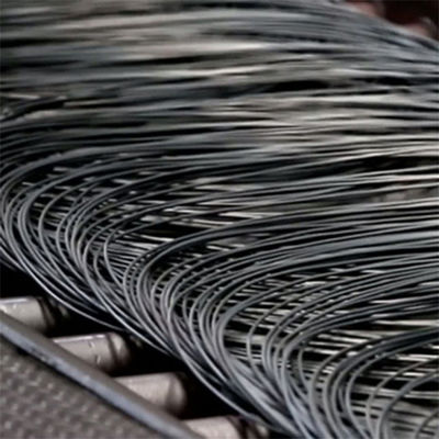 5.5mm/6.5mm SAE1065/SAE1066 Rodas de arame de aço a baixo carbono para superfícies pretas de rolamento a quente