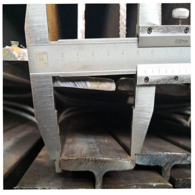 IPE laminado a quente/a frio ASTM A36 Ferro Soldado Galvanizado Secção de viga I S235jr S275jr S355jr Q235 Q355 viga estrutural