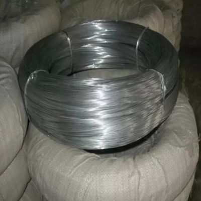 Superfície lisa DIN Padrão de fio galvanizado mergulhado a quente Fios Gi para especificações personalizadas
