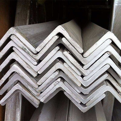 Espessura personalizada 3-20mm ângulo de aço laminado a quente / laminado a frio igual ângulo para estrutura