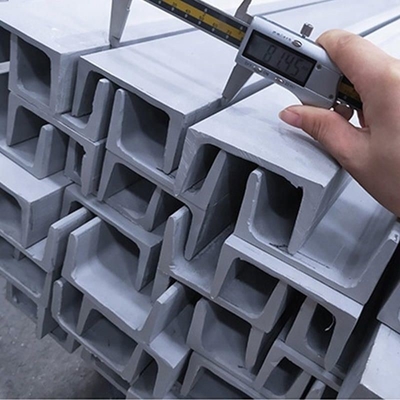 Seção de canalização de tubos de aço hexagonal de barra plana retangular/Ângulo/ viga U/C/H/I/carcaça de aço inoxidável St52