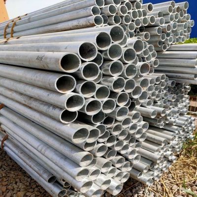 Tubos galvanizados Q235 Q335 Ss400 Gi de aço Pre Hot DIP Tubos galvanizados para construção