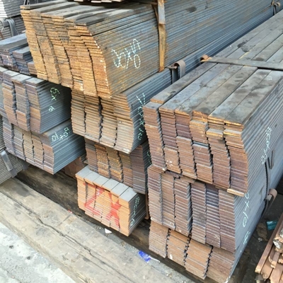Ss400 ASTM A36 S235jr SAE1045 40 mm 160 mm Diâmetro de carbono Rodas de ferro redondo/barras de aço quadradas